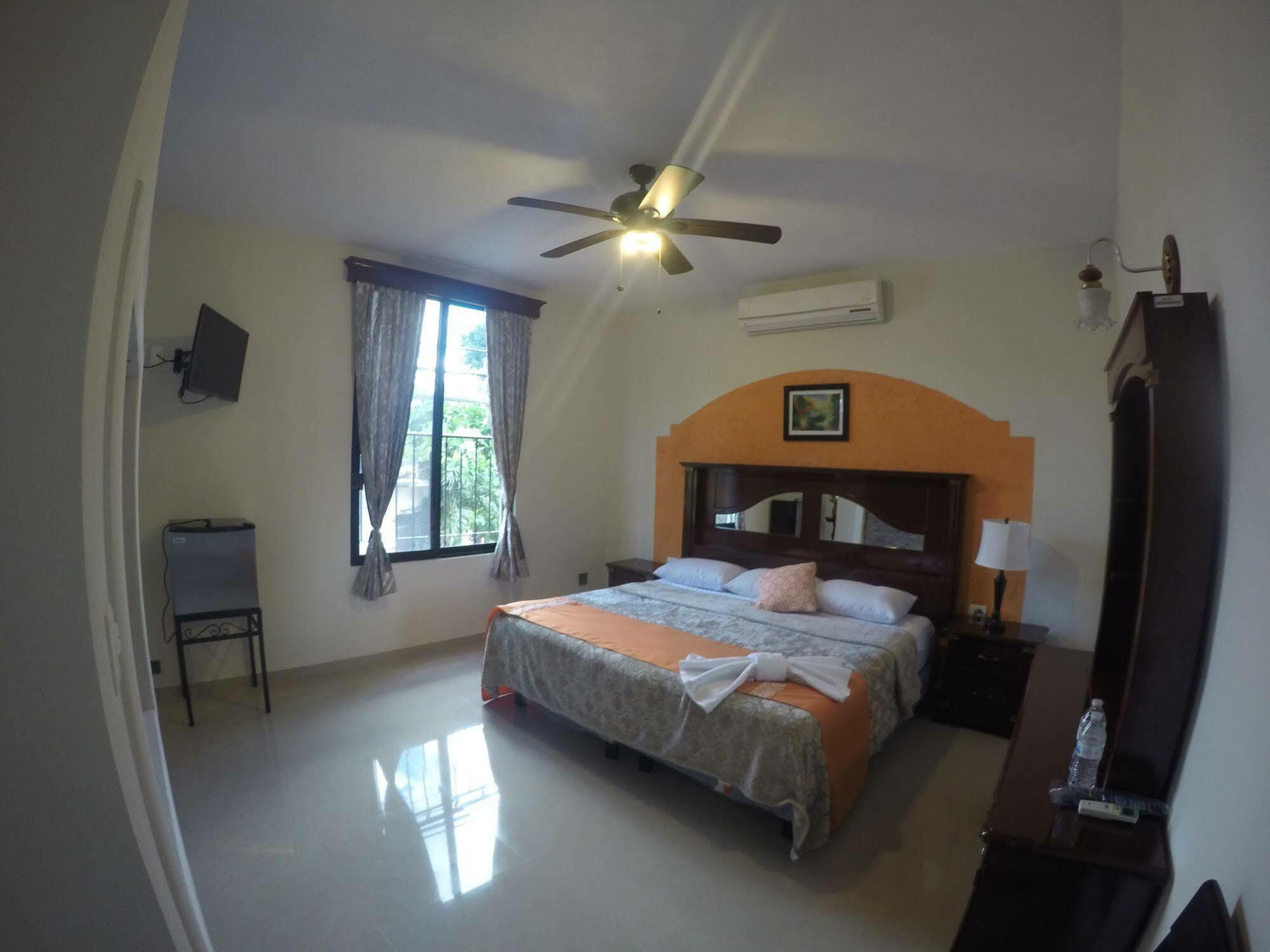 Hotel Quinta Marciala Mx Вальядолид Экстерьер фото